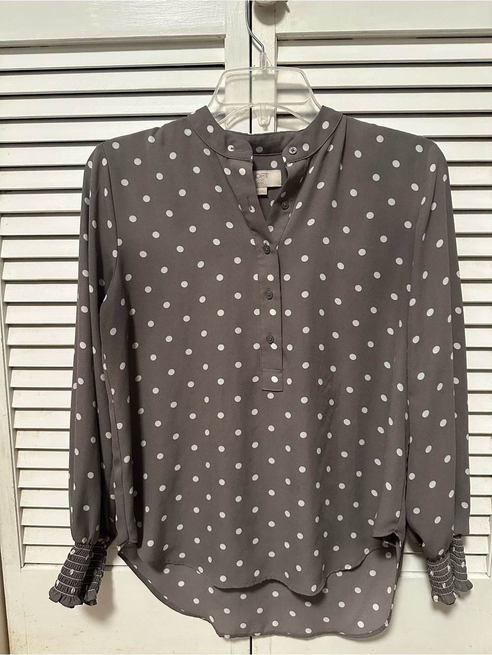 LOFT Gray Polka Dot Mandarin Collar Blouse